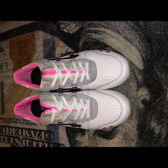 asics gel lyte iii valentine's day